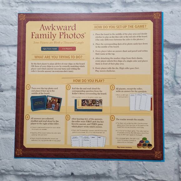 Awkward Family Photos Board Game - Picture 3 of 4